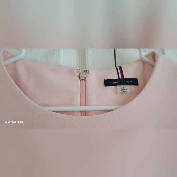 SZ 6 Tommy Hilfiger Blush and Navy Midi Dress - Picture 3 of 5